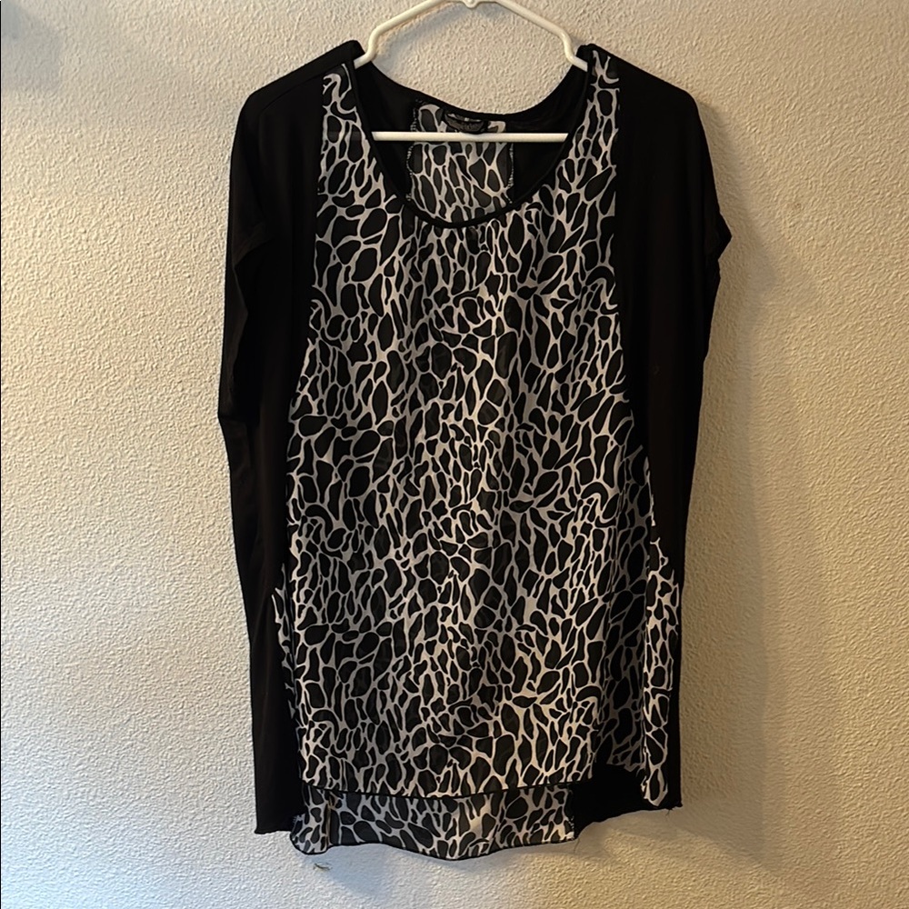 Vanilla Sugar Black and White Animal Print Blouse
